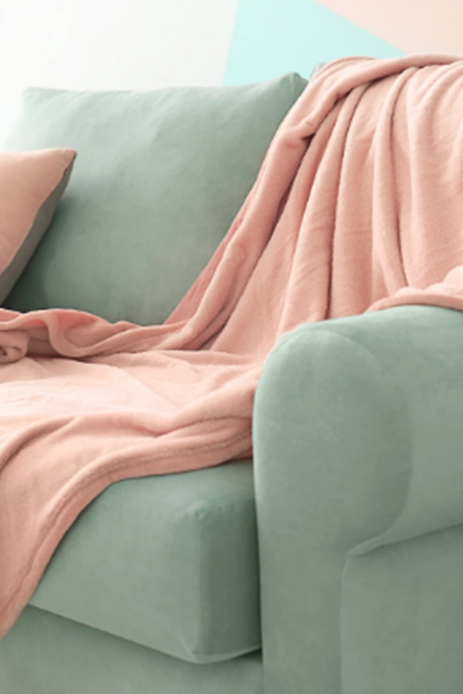 La maîtrise des couleurs contrastés ; vert pâle et saumon